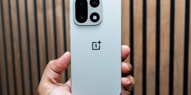 OnePlus 15 с батареей 7300 мАч удивил ценой: сколько стоит новый флагман (фото, видео)