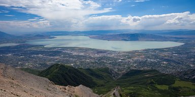 Затопит целый штат: из озера Юты спустят 90 млрд литров воды, чтобы избежать катастфоры