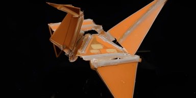 М'який робот-орігамі рухається без моторів, але за допомогою тепла (відео)
