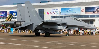 Ставка на J-16D: почему в Китае назвали самолет "незаменимым" (фото)