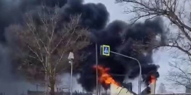Масштабна пожежа спалахнула в Курській області: БПЛА двічі атакував нафтобазу (відео)
