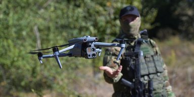 Бійці ЗСУ влаштували "судний день" елітному підрозділу дронарів РФ (відео)