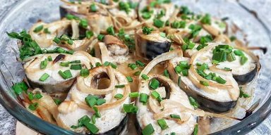 Вкусная скумбрия: пошаговый рецепт простого блюда