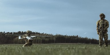 В Украине начали производить дроны FlyEye: как ВСУ используют их в войне (фото)