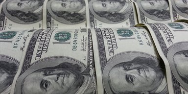Курс на выборы. Почему гривна укрепляется уже месяц и причем здесь избирательная кампания