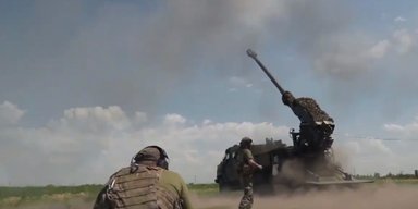 ЕС отправил Украине 400 млн от замороженных активов РФ, на них купили 18 САУ "Богдана",  — посол