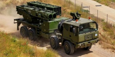Под аналог HIMARS: Rheinmetall будет делать "таинственные" ракеты, бьющие до 300 км