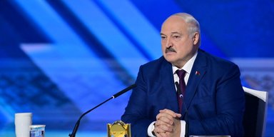 "Плюнь на ту Росію": Лукашенко заявив про пропозицію Заходу про перехід на бік України