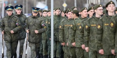 Набирають на війну: РФ починає мобілізацію українців у Запорізькій області, — соцмережі (фото)