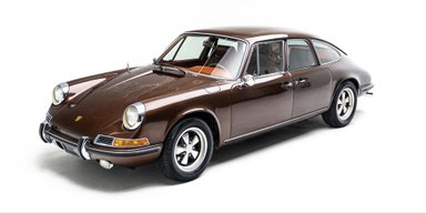 Дідусь "Панамери": в інтернеті показали унікальний чотиридверний Porsche 911 (відео)