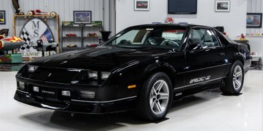У США продають культовий 39-річний Chevrolet без пробігу і в заводському пакуванні (відео)