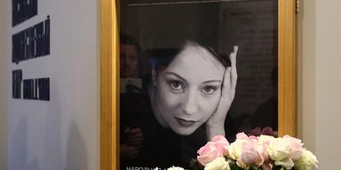 Михаила Ефремова не отпустили: в Москве хоронят актрису Евгению Добровольскую