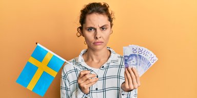 В Швеции готовятся к кризису и войне: призывают держать наличные "на черный день"