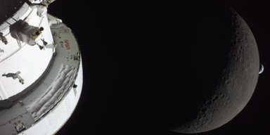 Астронавти NASA і Китаю встановили рекорд із найбільшої відстані між людьми в космосі