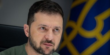 Говоритиме про винищувачі F-16: Зеленський прибув до Нідерландів