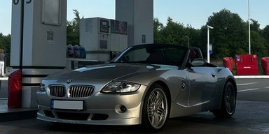 Їх виготовили тільки 370: в Україні з'явився дуже рідкісний спорткар BMW 2000-х (фото)