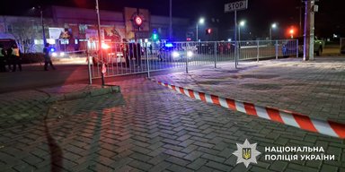 В Николаеве произошел взрыв на неработающей АЗС: в результате теракта пострадали семь полицейских