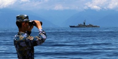 Надежда на оттепель по Тайваню: военные контакты Китая и США могут возобновиться