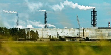 Кислотная осень. Почему жителей Перекопа не радует возобновление работы "Крымского титана"