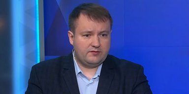Порошенко має повернути $210 млн завданих Україні збитків за вкрадену нафтову трубу, – політолог Олещук