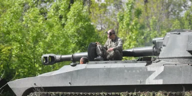 За гольф-карами мотоциклы и темнокожие пехотинцы: боец ВСУ о тактике РФ вблизи Белогоровки