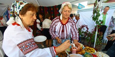 А борщ – без сметани. Чому дорожчають молочні продукти і чи допоможе тепла весна