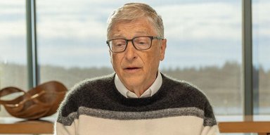 Повторяет десятилетиями: Билл Гейтс показал ритуал, которым заканчивает год (фото)