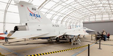 Сверхзвуковой самолет NASA "полетел", не отрываясь от земли: в чем его уникальность (видео)