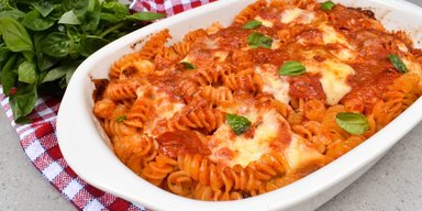 Простая и вкусная: как приготовить запеканку из макарон