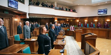 Суда на вас нет. Как коррупция стала конституционным элементом системы украинской власти