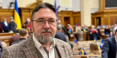 Потураев разозлился из-за вопроса о Зеленском и "Миндич-гейте": "г*вно в кранах" (видео)
