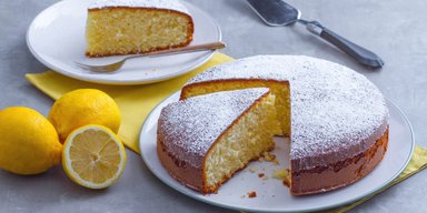 Бисквит "Пятиминутка": самый простой рецепт пышного и вкусного десерта