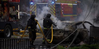 Специально выбрали время: Днепр атаковали "Шахеды" с особенной боевой частью (фото, видео)