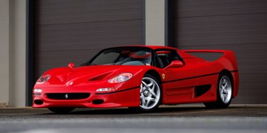 Капсула времени за $10 миллионов: обнаружен суперкар Ferrari 90-х с пробегом 1300 км (фото)