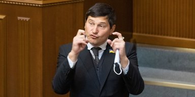 Нардеп від "Слуги народу" Одарченко, який намагався підкупити Найєма, втік до Румунії (відео)