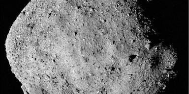 На астероиде Бенну обнаружили следы потоков воды