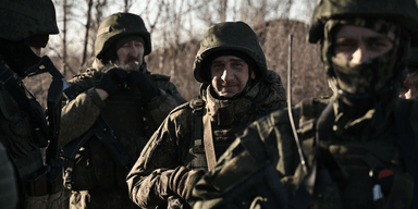 "Якщо підпишеш контракт — не повернешся": під Кураховим ЗСУ взяли в полон групу росіян (відео)