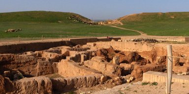 Находили время для детства: 4500 лет назад сирийские дети работали гончарами (фото)