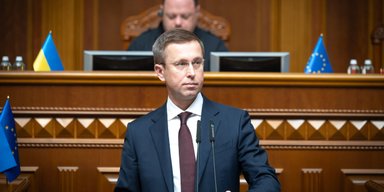 Бронь 100% и фейковые работники: почему изменят правила для критических предприятий, — премьер (видео)