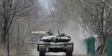 Российские войска перешли в наступление под Бахмутом, — Сырский