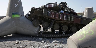 Что ждет Мариуполь, и готовы ли горожане его защищать. Репортаж из столицы Приазовья