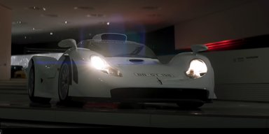 Унікальний суперкар Porsche виїхав на дороги вперше за багато років (відео)