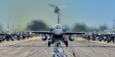 F-16 — только переходный этап: Украина готовится к шведским Gripen и французским Rafale