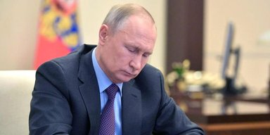 Існує щонайменше два: ШІ показав усіх двійників Путіна (фото)