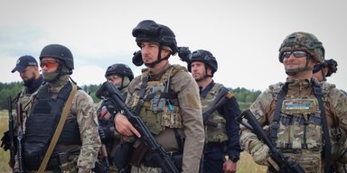 НПУ додатково формує три бригади з 8 тисяч осіб: де служитимуть поліцейські (відео)