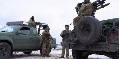 Знищують дрони: у Зеленського повідомили про створення додаткових мобільних груп ППО