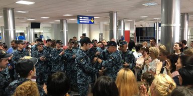 Мода на плен. Зачем наградили освобожденных украинских моряков