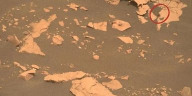 На старому фото Curiosity з Марса знайшли незвичайний об'єкт: чому NASA його не знищило (фото)