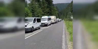 Документы будут проверять и точка: в ОК "Запад" отреагировали на перекрытие дороги в Ворохте