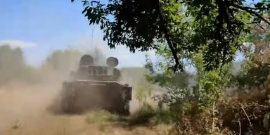 Британська фірма купила радянські САУ Хусейна і відправила до України, – ЗМІ (фото)